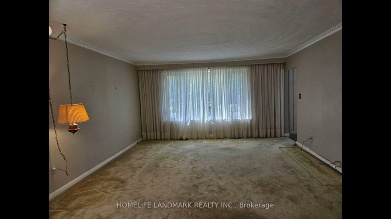 (Main) - 147 Fitzgibbon Avenue