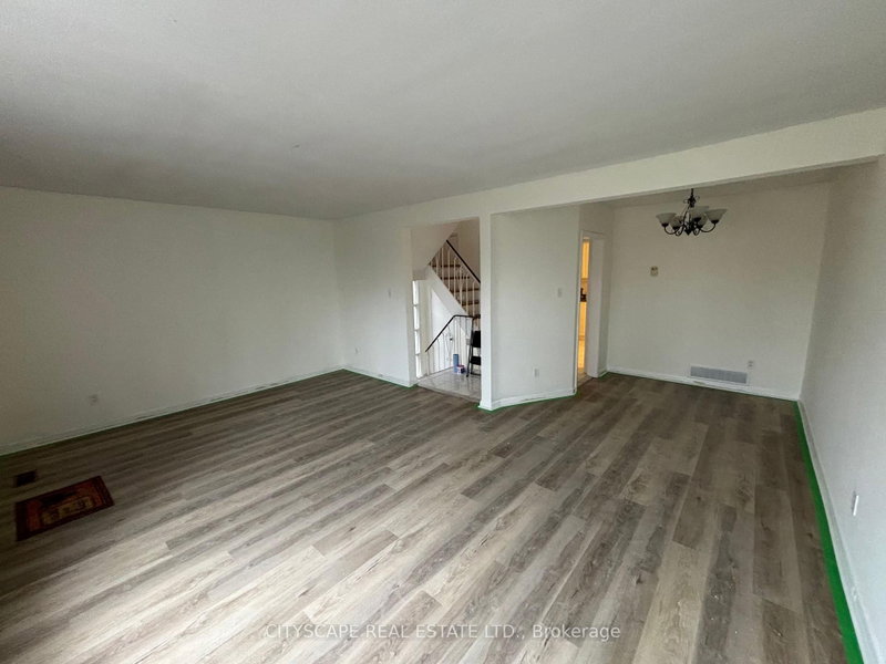 116 Guildwood Parkway