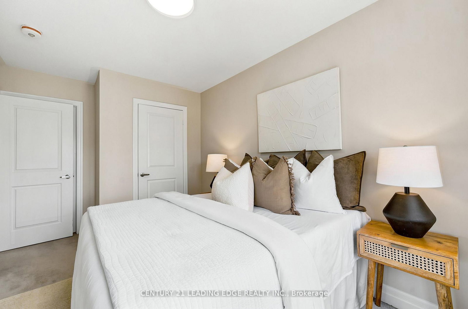 27 Christine Elliott Avenue • Whitby, ON photo 24