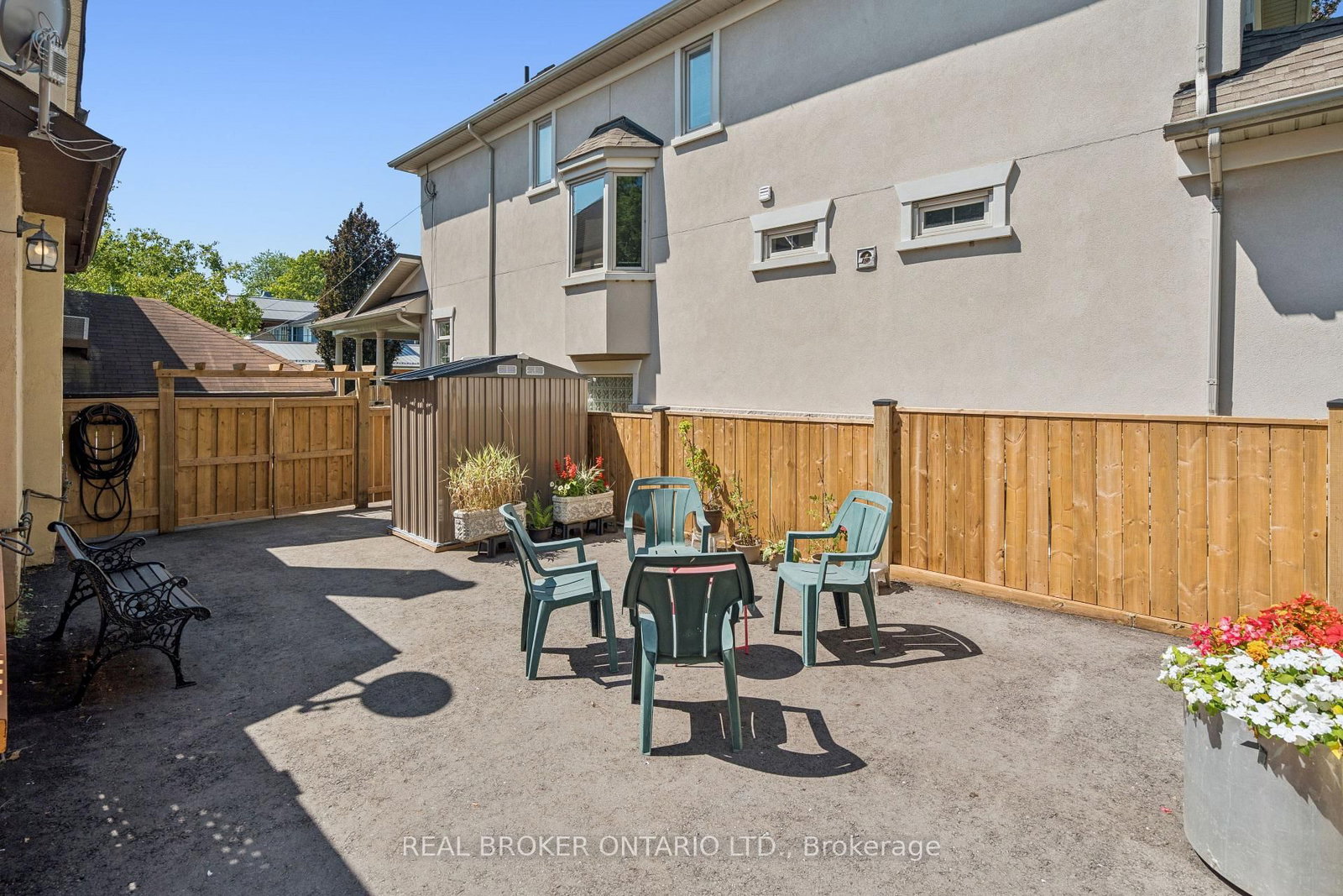 695 Front Road • Pickering, ON photo 36