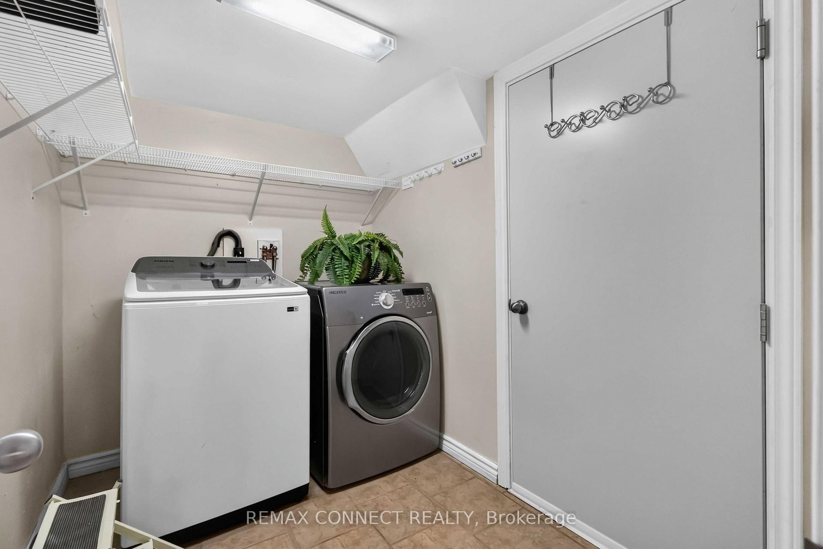 72 Warwick Avenue • Ajax, ON photo 36