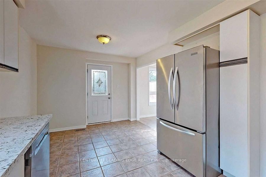 1566 Fieldgate Drive • Oshawa, ON photo 12