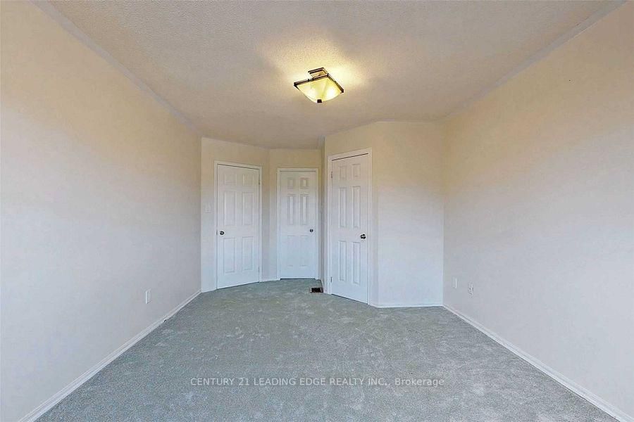 1566 Fieldgate Drive • Oshawa, ON photo 18