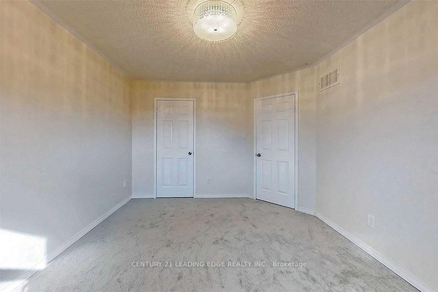 1566 Fieldgate Drive • Oshawa, ON photo 24