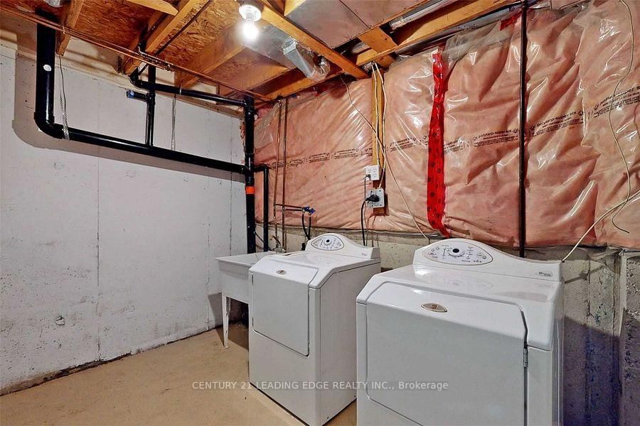 1566 Fieldgate Drive • Oshawa, ON photo 29