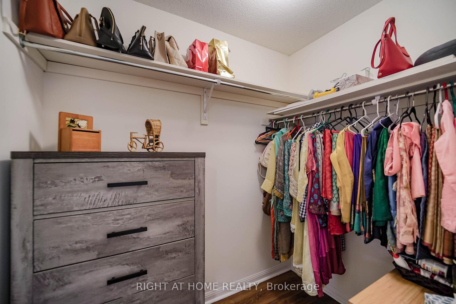 180 Raponi Circle • Toronto, ON photo 28
