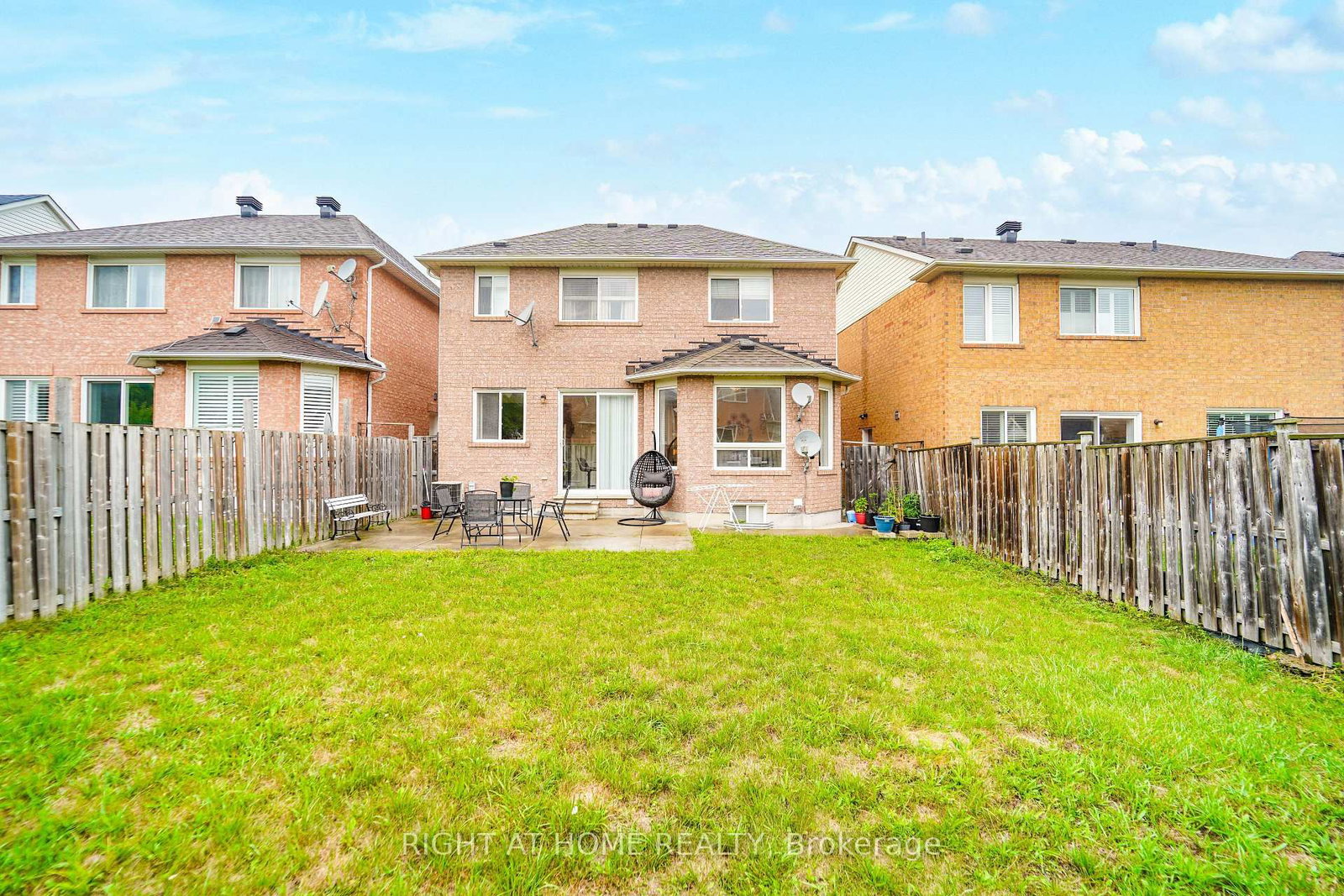 180 Raponi Circle • Toronto, ON photo 50