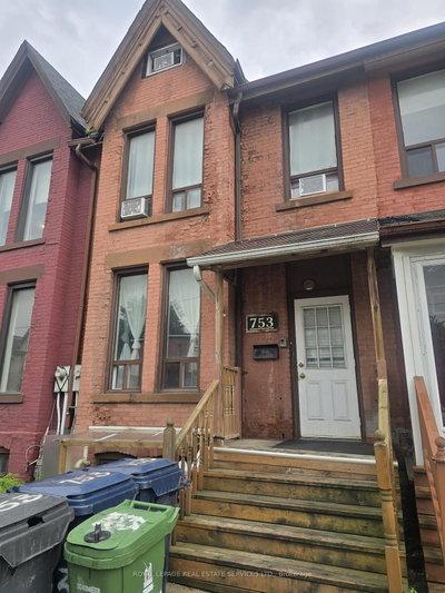 2-753 Gerrard Street, Toronto, ON, photo 4