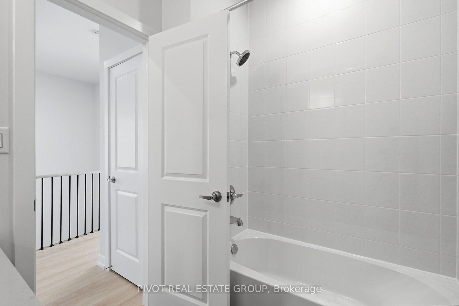 20 Observatory Way • Whitby, ON photo 33