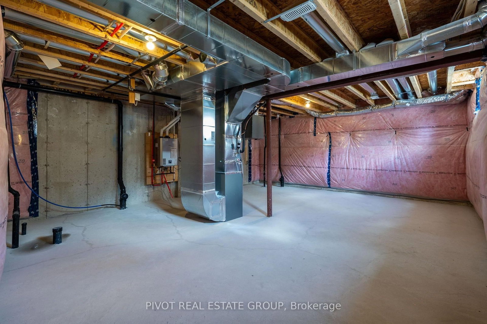 20 Observatory Way • Whitby, ON photo 36