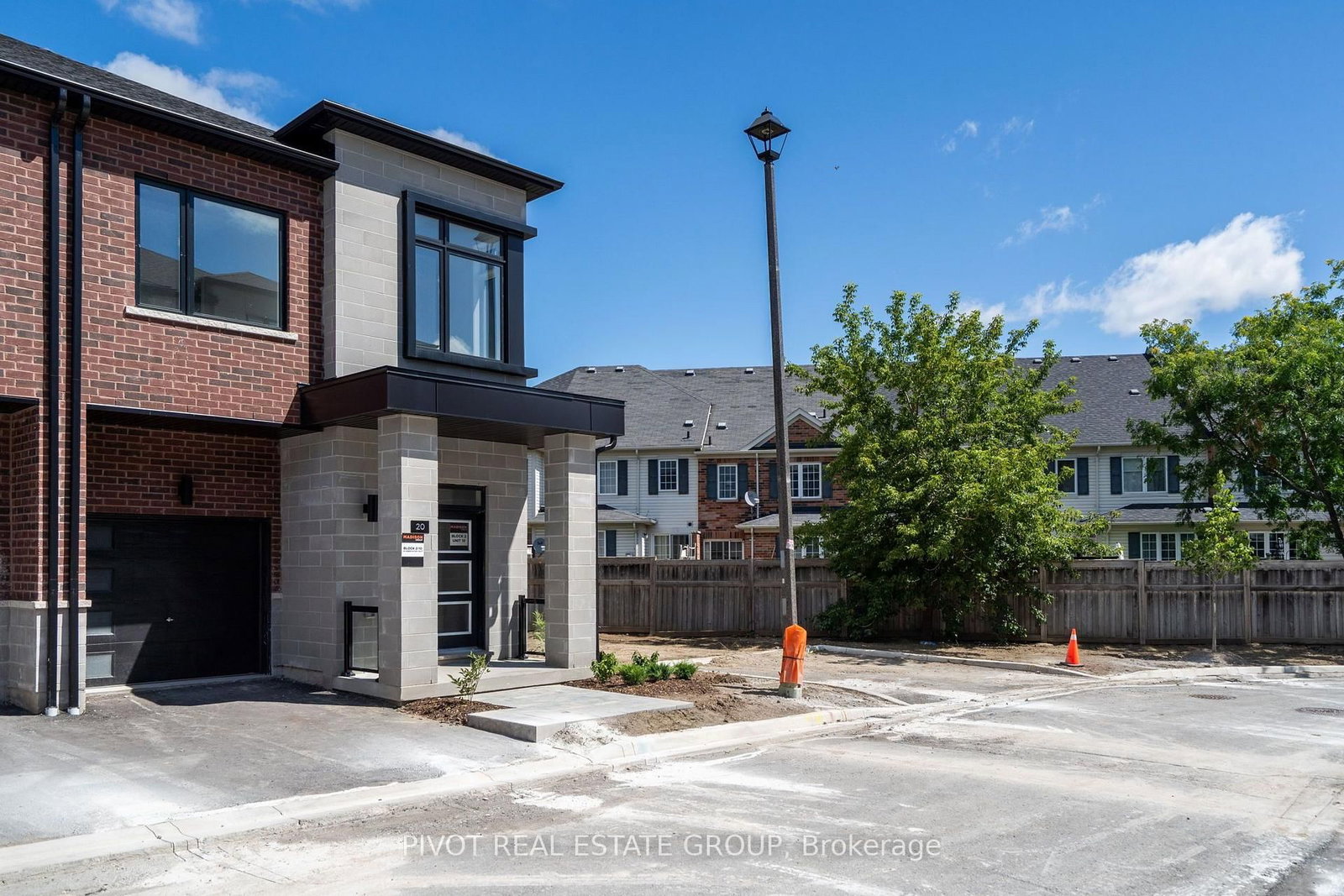 20 Observatory Way • Whitby, ON photo 40