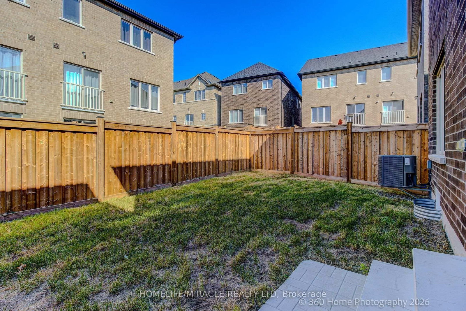 2528 Athena Path • Pickering, ON photo 25