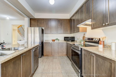 2528 Athena Path • Pickering, ON photo 5