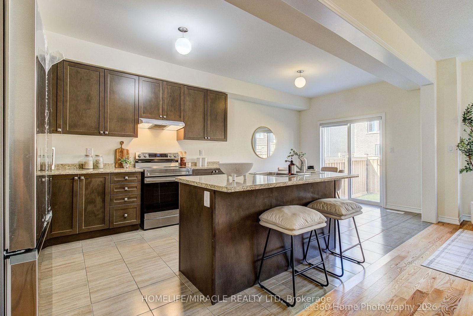 2528 Athena Path • Pickering, ON photo 6