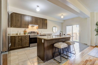 2528 Athena Path • Pickering, ON photo 6