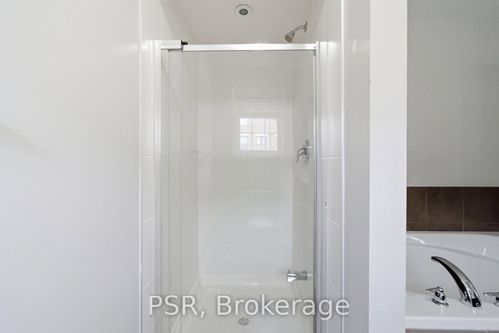 774 Mccue Drive • Oshawa, ON photo 20
