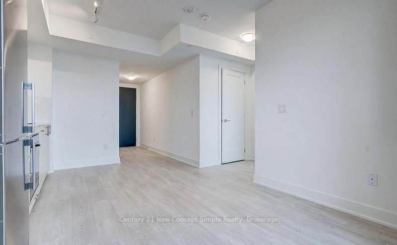 1503 - 2545 Simcoe Street N