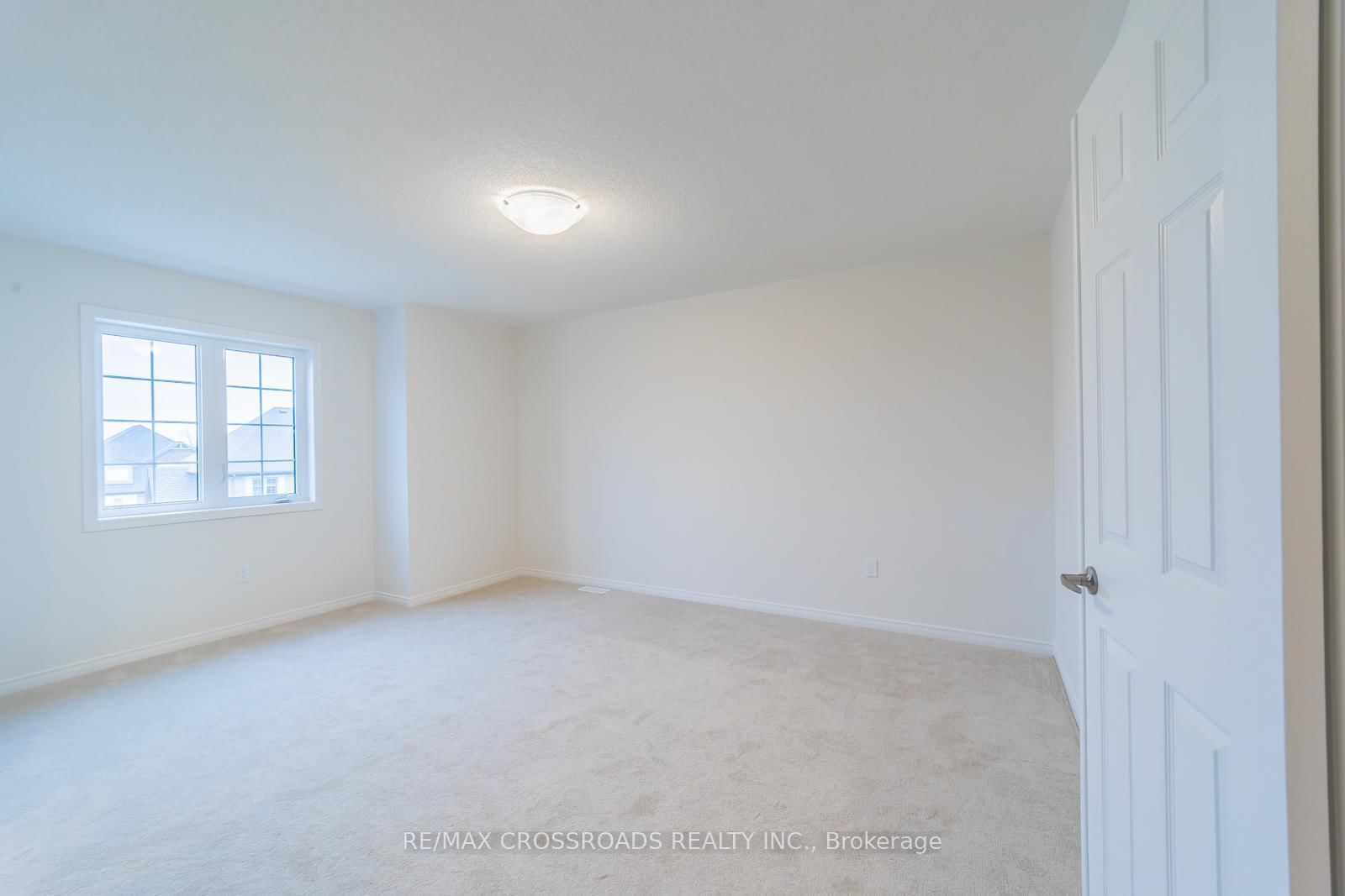 332 Coronation Road • Whitby, ON photo 17