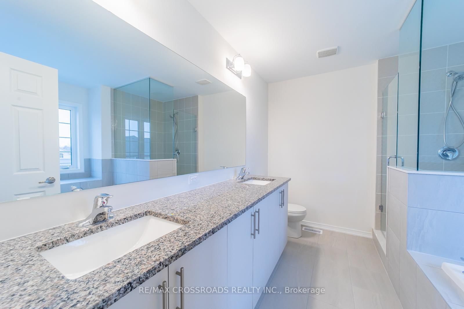 332 Coronation Road • Whitby, ON photo 19