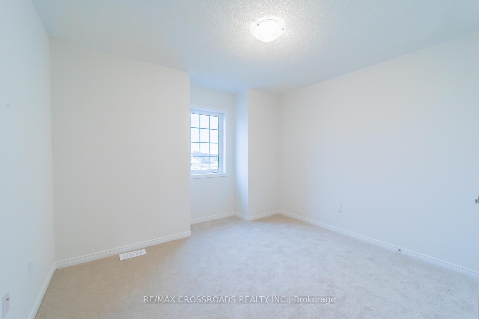 332 Coronation Road • Whitby, ON photo 24