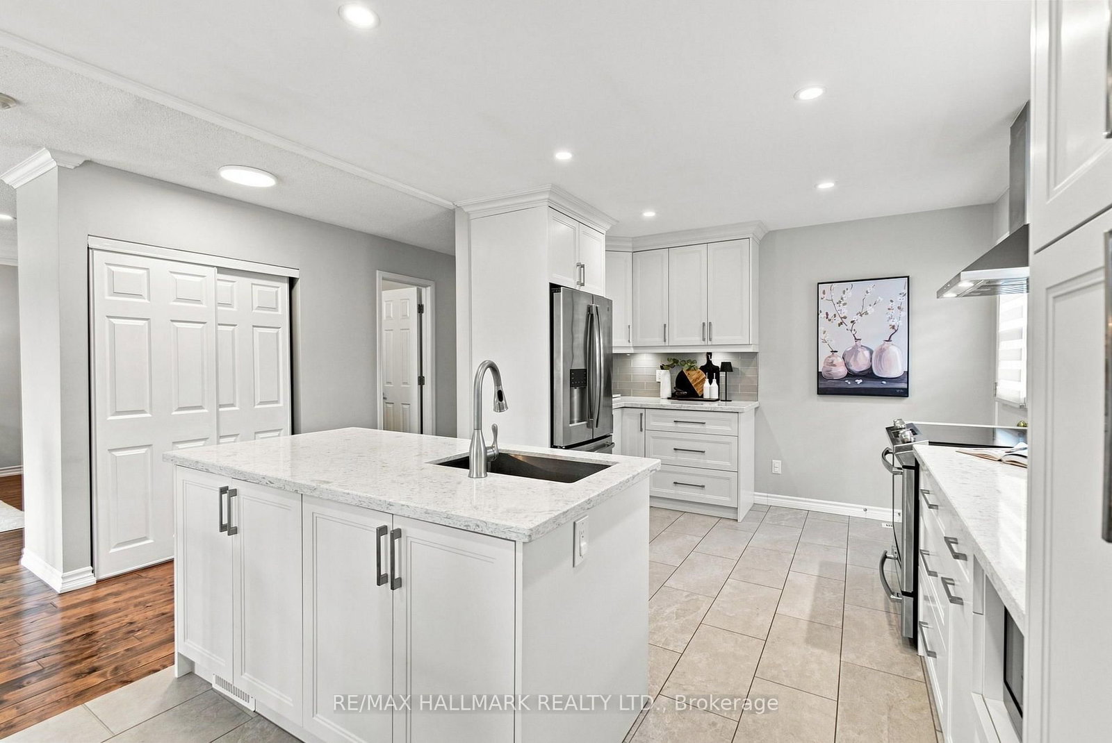 35 Downham Drive • Clarington, ON photo 12