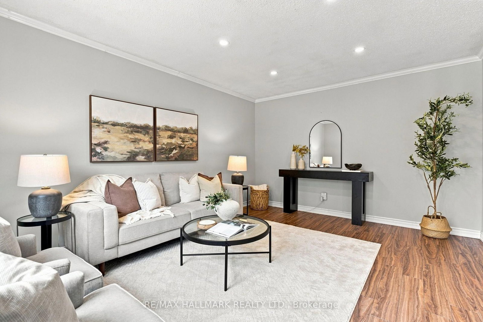 35 Downham Drive • Clarington, ON photo 5