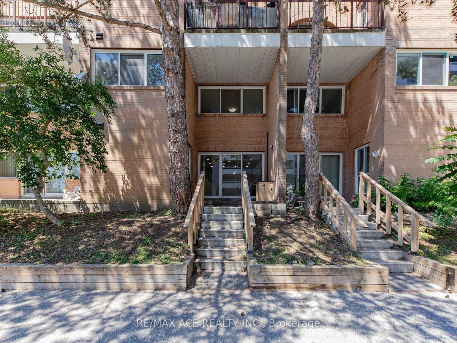 100 Mornelle Court • #1017 • Toronto, ON photo 27