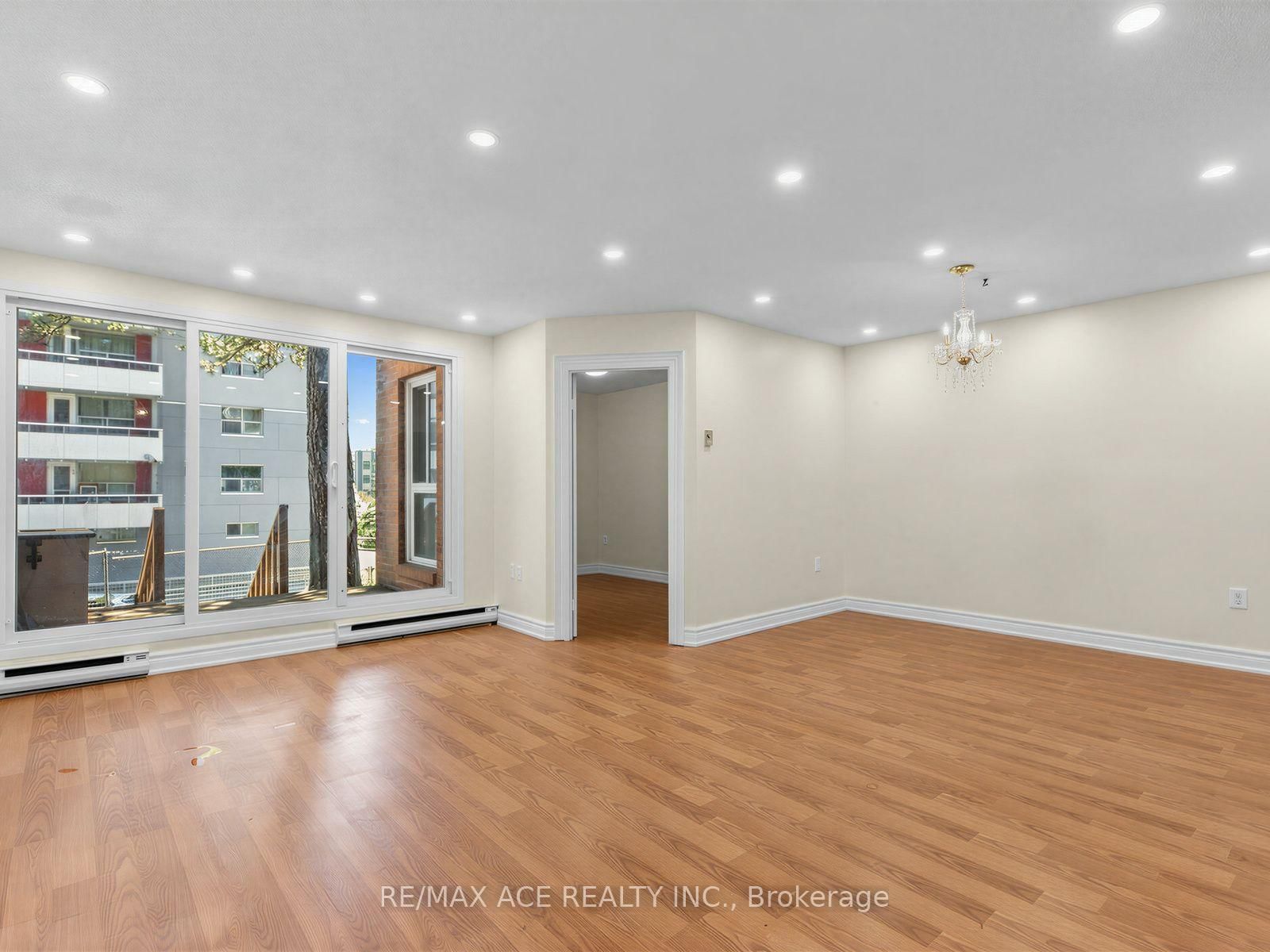 100 Mornelle Court • #1017 • Toronto, ON photo 4