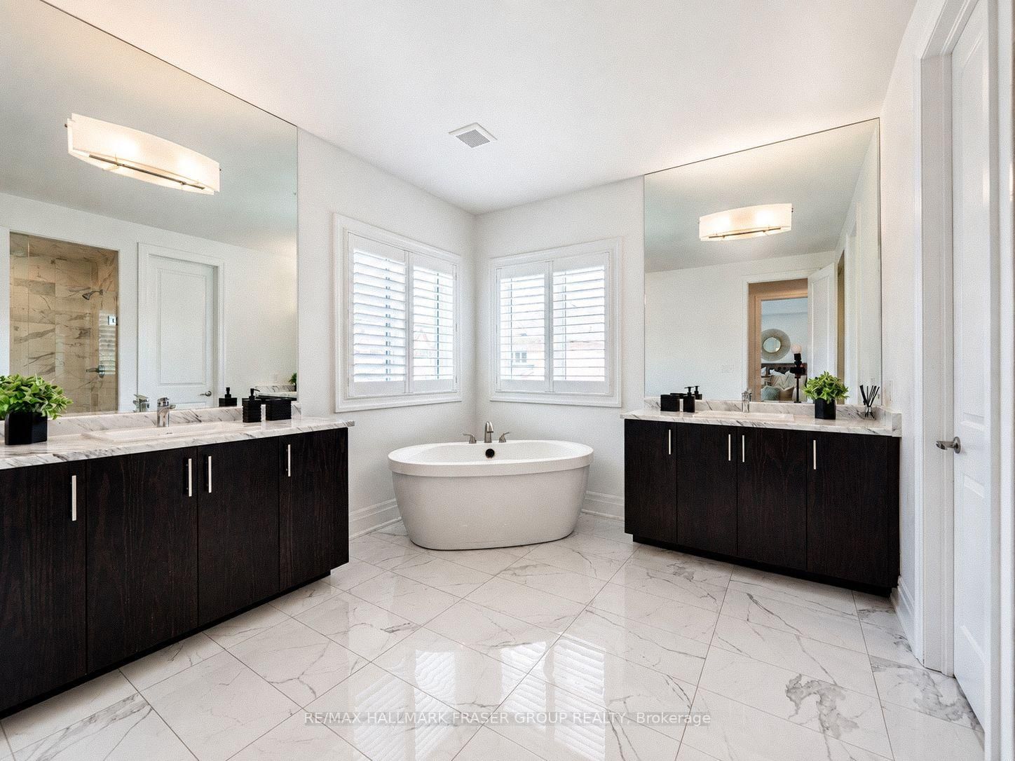 14 Micklefield Avenue • Whitby, ON photo 32
