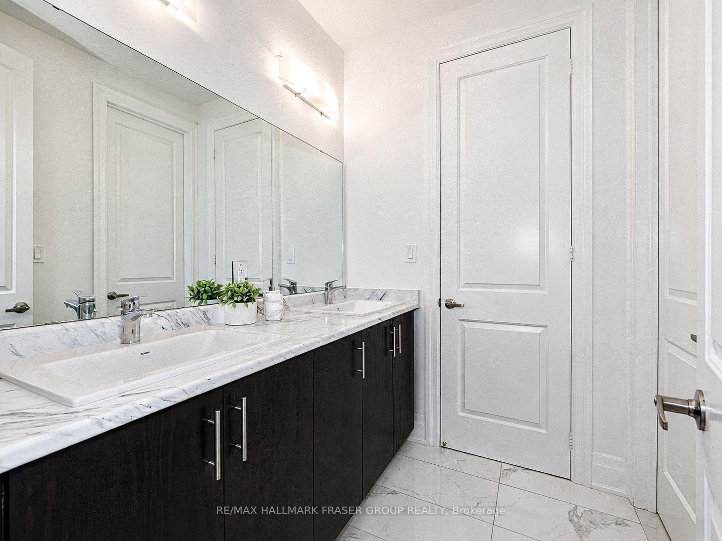 14 Micklefield Avenue • Whitby, ON photo 38