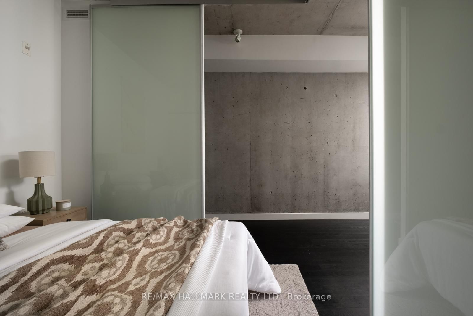 90 Broadview Avenue • #202 • Toronto, ON photo 14