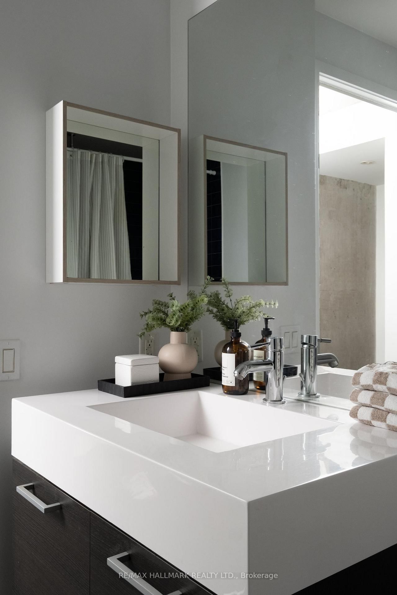 90 Broadview Avenue • #202 • Toronto, ON photo 20