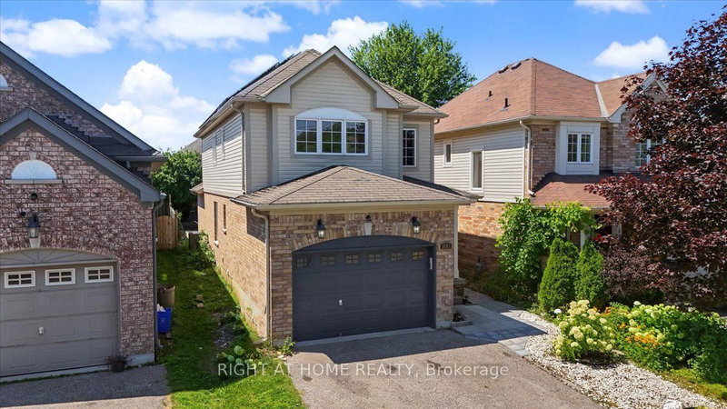 1350 Wadebridge Crescent