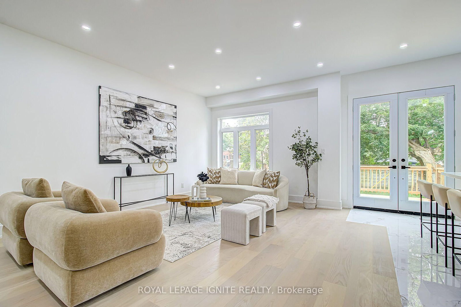 6 McCowan Road • Toronto, ON photo 15