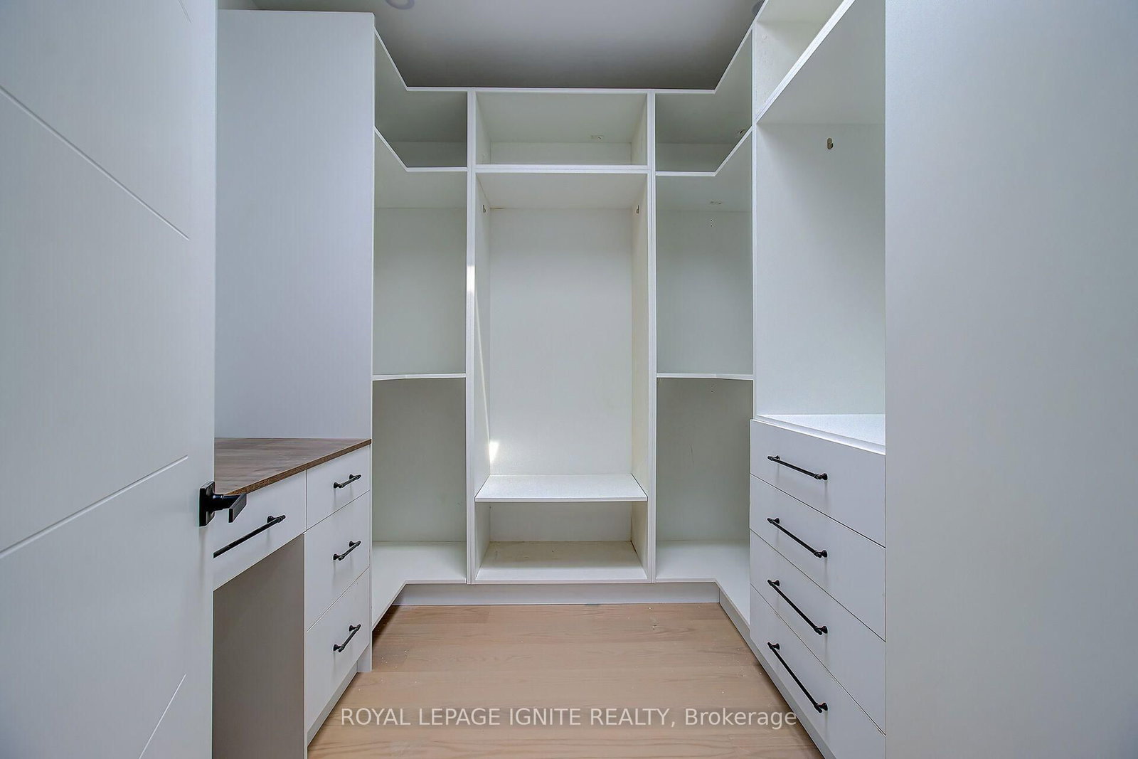 6 McCowan Road • Toronto, ON photo 22