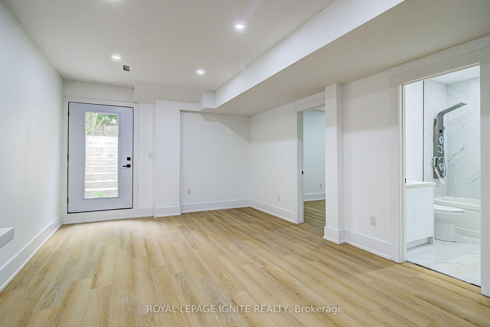 6 McCowan Road • Toronto, ON photo 43