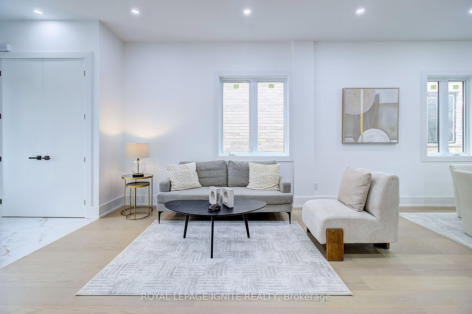 6 McCowan Road • Toronto, ON photo 6