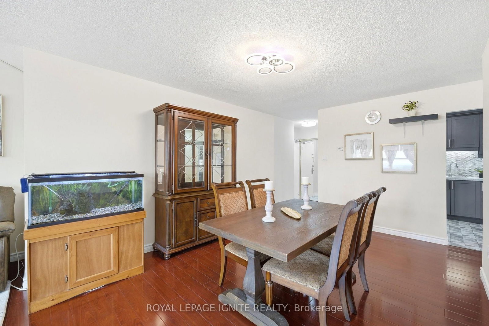 3380 Eglinton Avenue • #903 • Toronto, ON photo 10