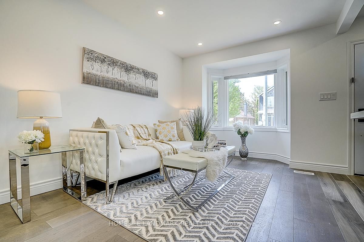 609 Mortimer Avenue • Toronto, ON photo 7