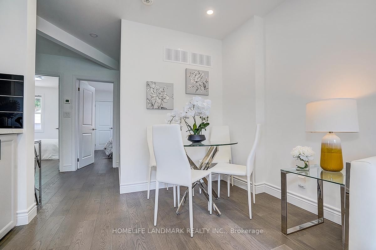 609 Mortimer Avenue • Toronto, ON photo 9