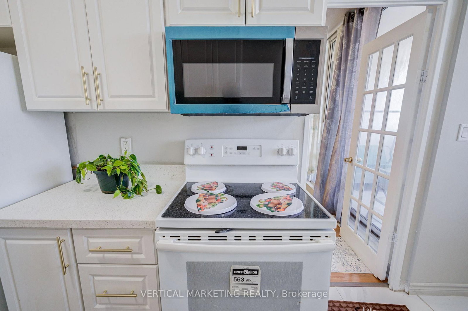 20 Gilder Drive E • #PH07 • Toronto, ON photo 12