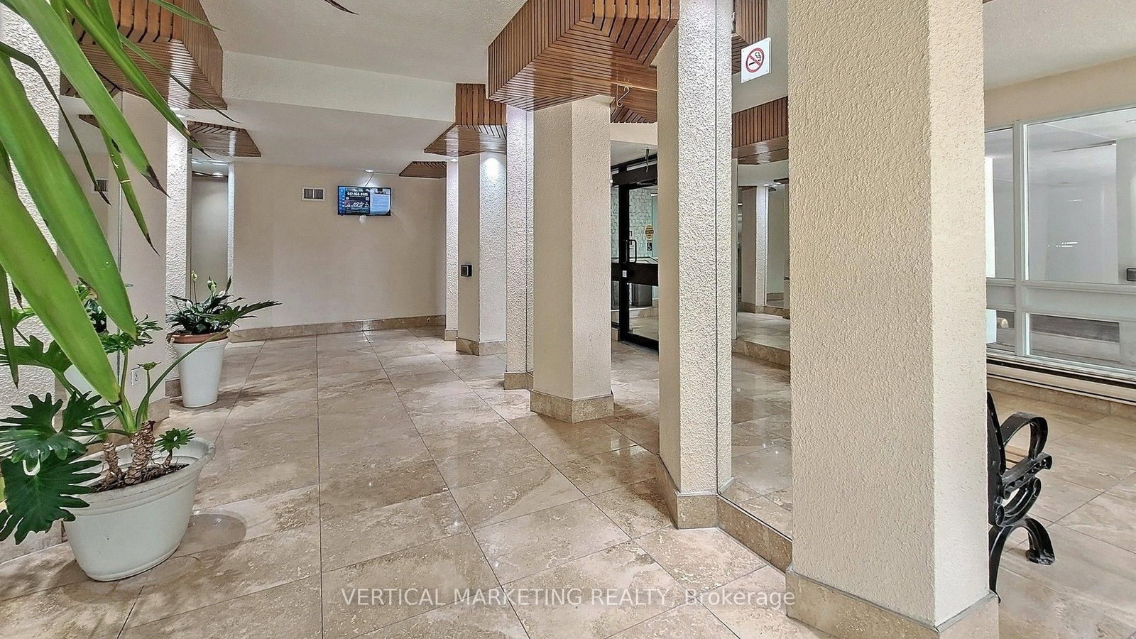 20 Gilder Drive E • #PH07 • Toronto, ON photo 38