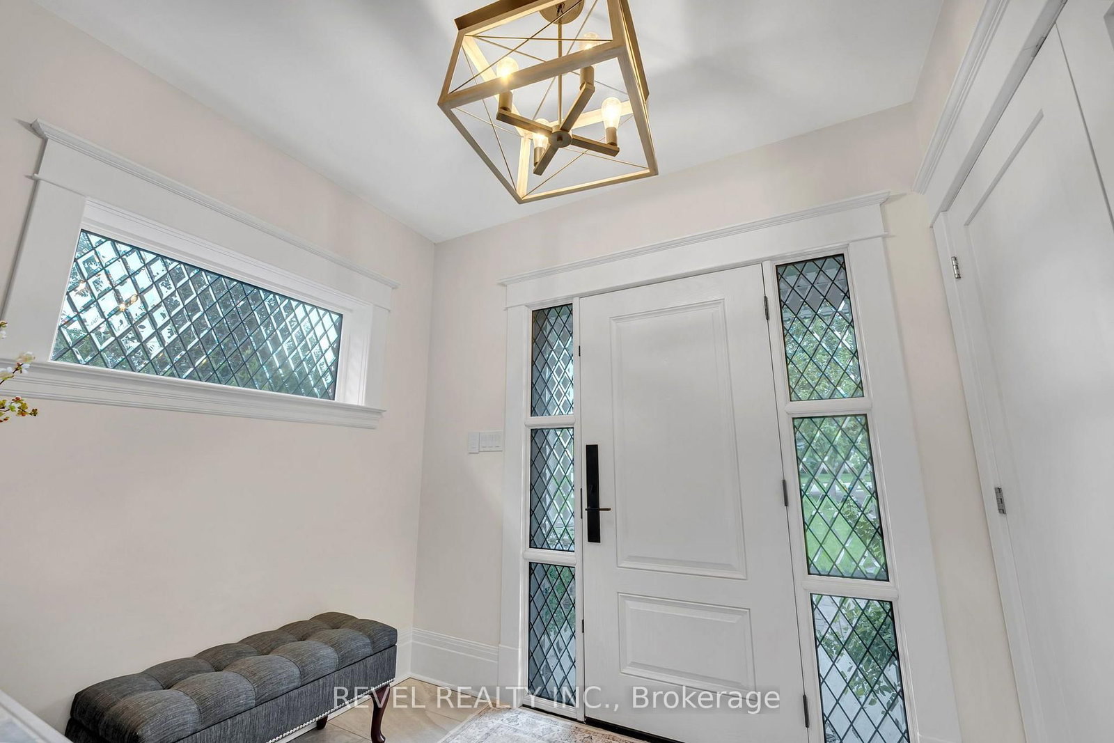 99 Colston Ave, Whitby, view 6