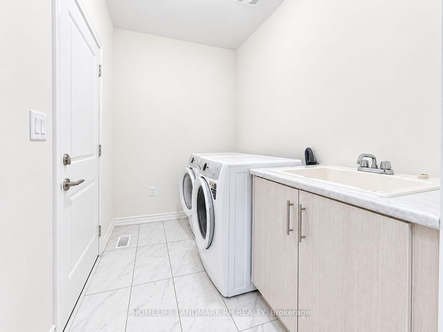 30 Floodgate Road • Whitby, ON photo 21