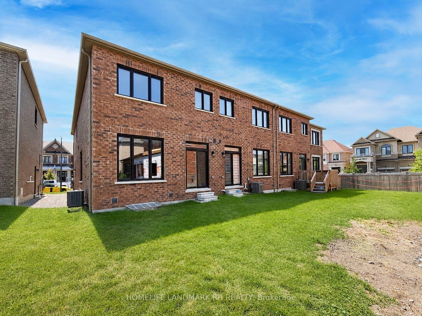 30 Floodgate Road • Whitby, ON photo 23
