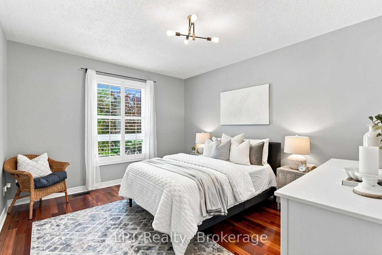 87 Darius Harns Drive • Whitby, ON photo 15