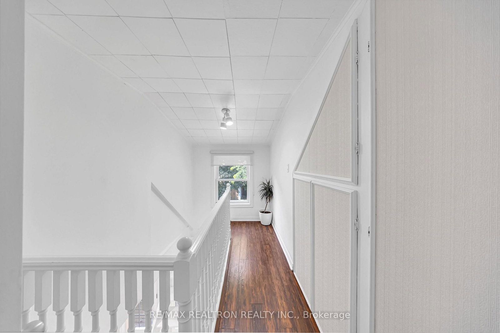60 Dorset Road • Toronto, ON photo 17