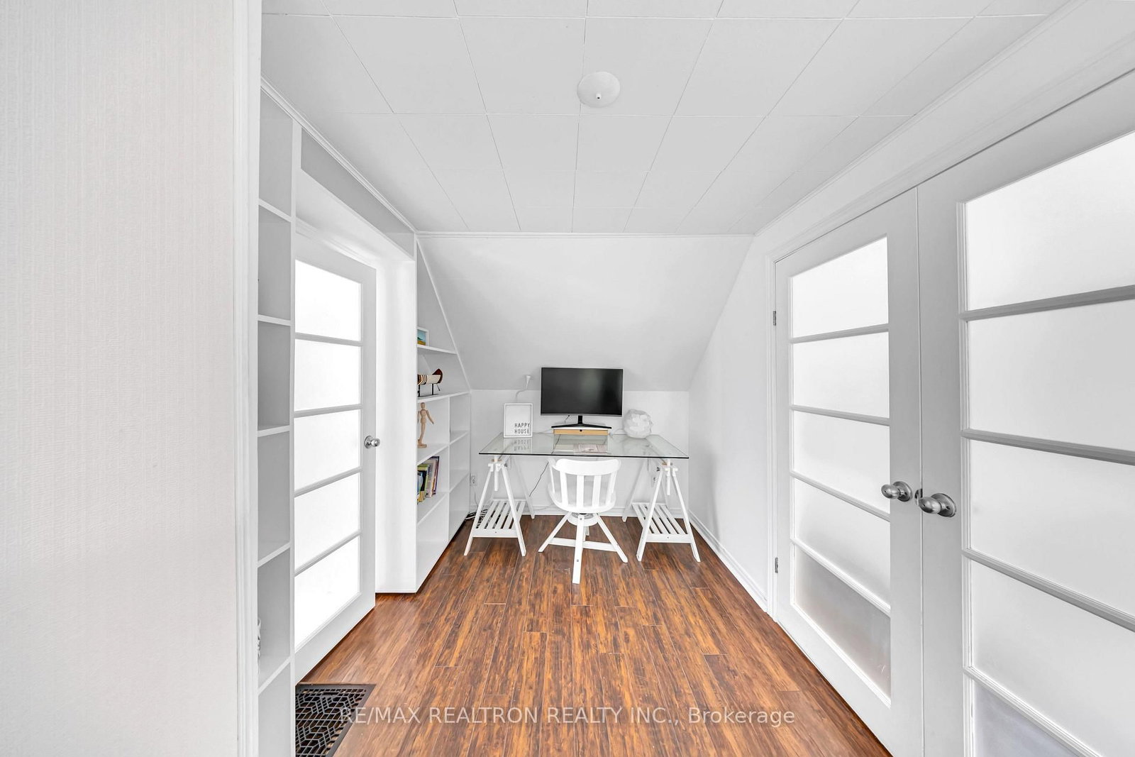 60 Dorset Road • Toronto, ON photo 19