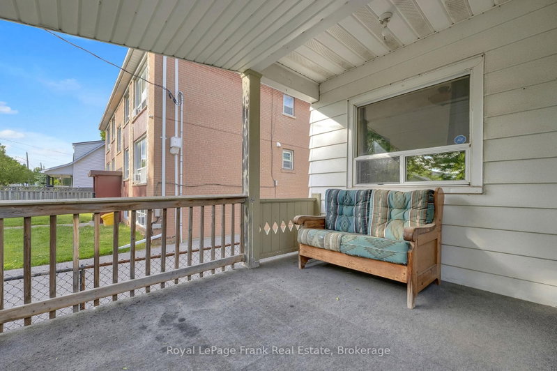 121 Cromwell Avenue