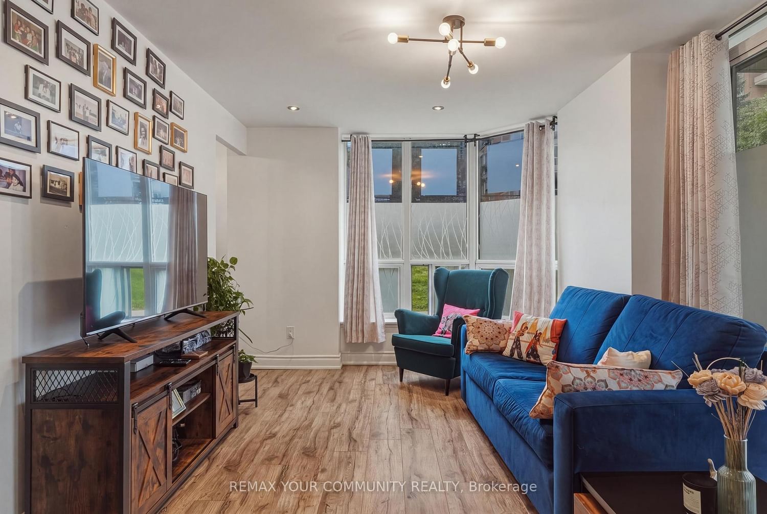 410 McLevin Avenue • #103 • Toronto, ON photo 11